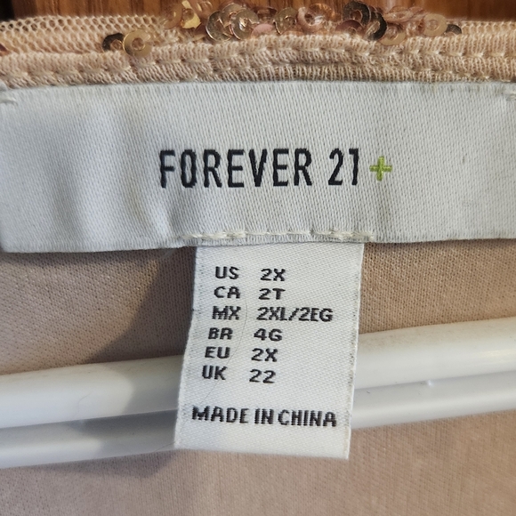 Forever 21 size 2X dusty pink and rose gold sequin dress - Picture 3 of 4